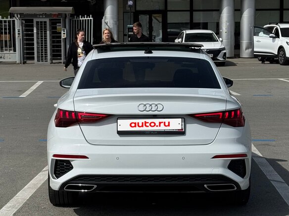 2021 Audi A3 35 TFSI Long IV (8Y), белый, 2570000 рублей - вид 4