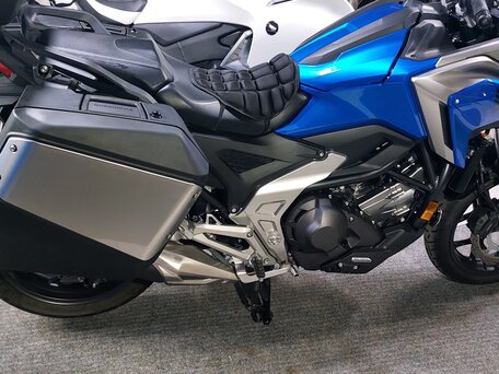 2021 Honda NC 750X, синий, 935000 рублей, вид 2