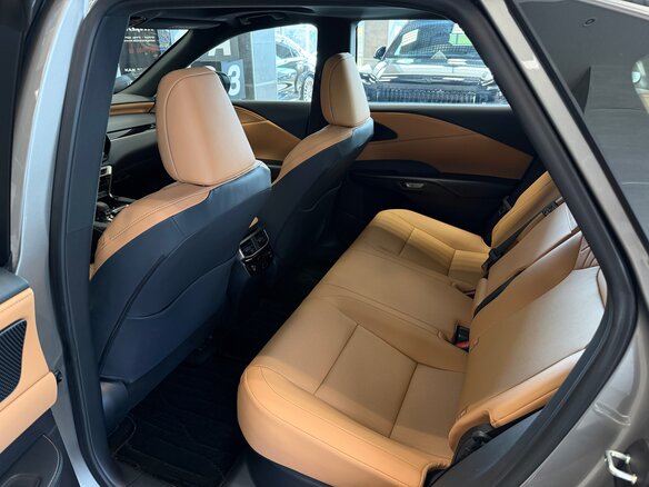 2026 Lexus RX 300 V, серый, 7490000 рублей - вид 21