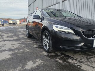 2016 Volvo V40 II, чёрный, 1350000 рублей, вид 2