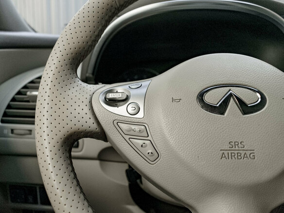 2009 Infiniti FX35 II (S51), белый, 1550000 рублей - вид 15