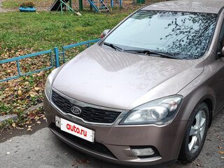 2010 Kia Ceed I Рестайлинг, бежевый, 600000 рублей, вид 2