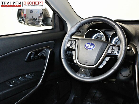 2018 FAW Besturn X80 I, чёрный, 1195000 рублей - вид 10
