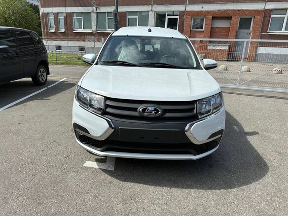 2026 Lada (ВАЗ) Largus I Рестайлинг, белый, 1582000 рублей - вид 1