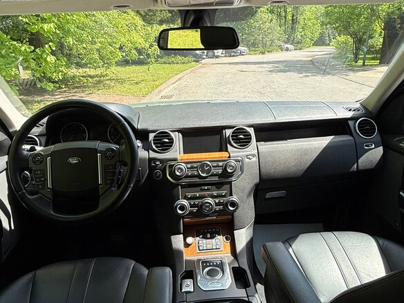 2013 Land Rover Discovery IV, серебристый - вид 9