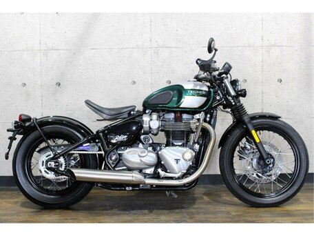 2017 Triumph Bonneville Bobber, зелёный, 1127000 рублей, вид 2