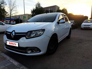 2017 Renault Logan II, белый, 450000 рублей, вид 4