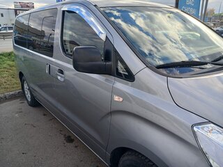 2011 Hyundai Grand Starex I, серый, 1500000 рублей, вид 1