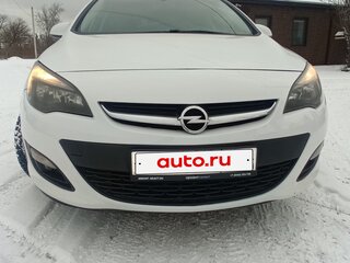 2014 Opel Astra J Рестайлинг, белый, 820000 рублей, вид 1