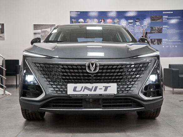 2024 Changan UNI-T I, серый, 3309900 рублей - вид 6