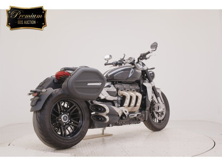 2021 Triumph Rocket III, чёрный, 1900000 рублей, вид 5