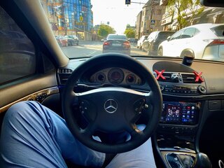 2002 Mercedes-Benz E-Класс 500 III (W211, S211), чёрный, 800000 рублей, вид 5