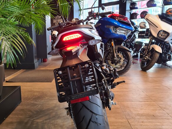 2024 Harley-Davidson X350, белый, 700000 рублей - вид 8