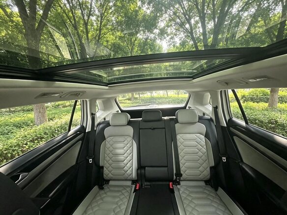 2022 Volkswagen Tayron I, белый, 2150000 рублей - вид 19