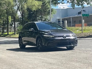 2023 Volkswagen Golf VIII, серый, 1524911 рублей, вид 1