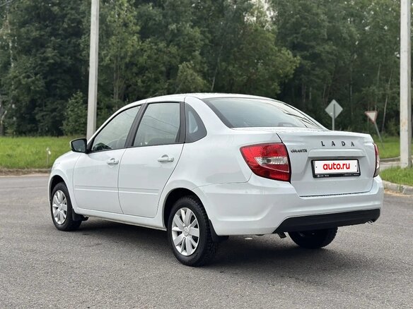 2023 Lada (ВАЗ) Granta I Рестайлинг, белый - вид 7