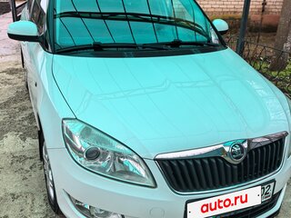 2013 Skoda Fabia II Рестайлинг, белый, 850000 рублей, вид 1