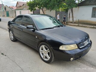 2000 Audi A4 I (B5) Рестайлинг, синий, 185000 рублей, вид 2