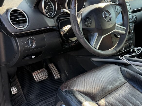2012 Mercedes-Benz GL-Класс 350 I (X164) Рестайлинг, чёрный, 1600000 рублей - вид 5