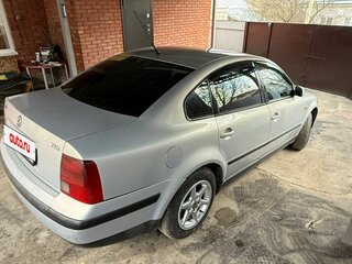 1997 Volkswagen Passat B5, серебристый, 400000 рублей, вид 2