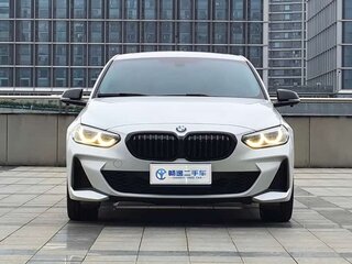 2022 BMW 1 серии 120i III (F52) Рестайлинг, белый, 1560000 рублей, вид 2