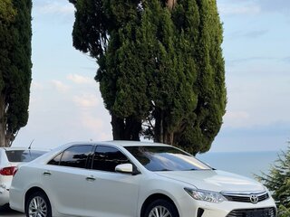 2015 Toyota Camry VII (XV50) Рестайлинг, белый, 2000000 рублей, вид 5