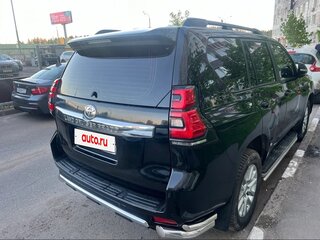 2013 Toyota Land Cruiser Prado 150 Series Рестайлинг 1, чёрный, 2499900 рублей, вид 2