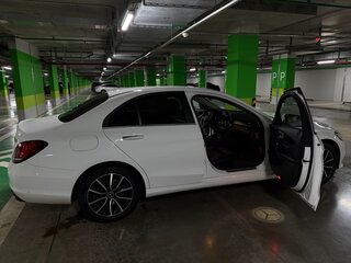 2019 Mercedes-Benz C-Класс 200 IV (W205) Рестайлинг, белый, 3100000 рублей, вид 4
