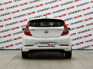 2015 Hyundai Solaris I Рестайлинг, белый, 805550 рублей, вид 5