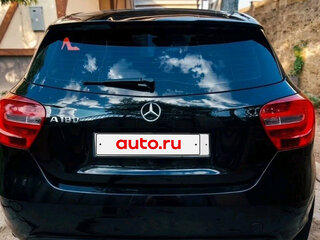2014 Mercedes-Benz A-Класс 180 III (W176), чёрный, 1270000 рублей, вид 4