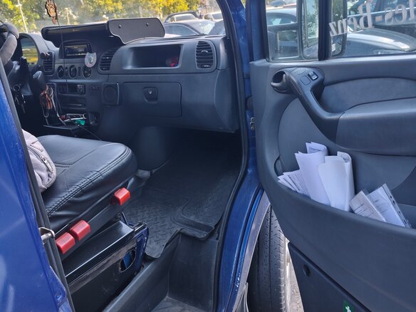 2005 Mercedes-Benz Sprinter Classic, синий, 1390000 рублей - вид 9