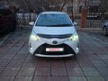 2018 Toyota Vitz III (XP130) Рестайлинг 2, белый, 900000 рублей - вид 2