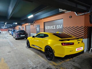 2017 Chevrolet Camaro ZL1 VI, жёлтый, 8700000 рублей, вид 4