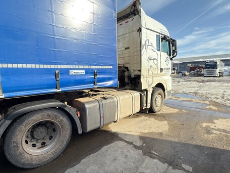 2022 Sinotruk Sitrak C7H, белый, 3100000 рублей, вид 4