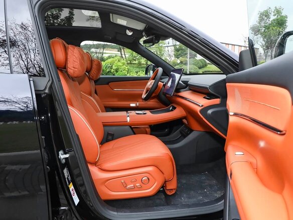 2026 Changan Qiyuan Q07 31.7 kWh, чёрный, 3380001 рублей - вид 19