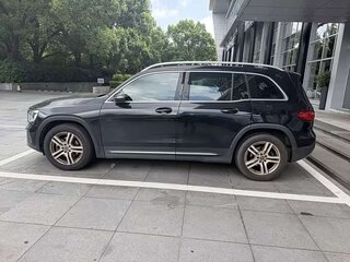 2020 Mercedes-Benz GLB 180 I (X247), чёрный, 2350000 рублей, вид 2