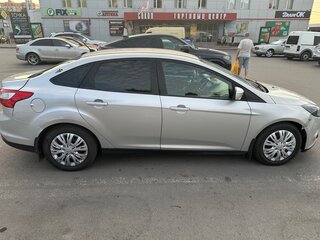 2011 Ford Focus III, серебристый, 600000 рублей, вид 2