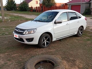 2014 Lada (ВАЗ) Granta I, белый, 500000 рублей, вид 2
