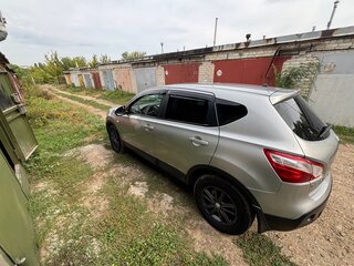 2012 Nissan Qashqai I Рестайлинг, серебристый, 1000000 рублей, вид 4