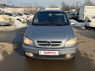 2004 Opel Zafira A Рестайлинг, серебристый, 495000 рублей, вид 3