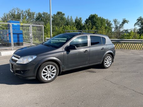 2011 Opel Astra H Рестайлинг, серый, 390000 рублей, вид 1