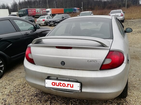 2002 Dodge Neon II, серебристый, 300000 рублей - вид 2
