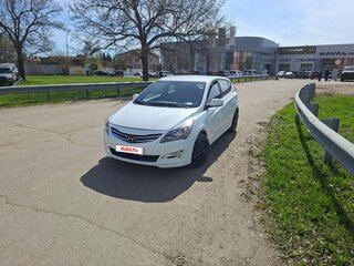 2016 Hyundai Solaris I Рестайлинг, белый, 1020000 рублей, вид 4