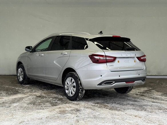 2026 Lada (ВАЗ) Vesta SW I Рестайлинг (NG), серебристый - вид 6