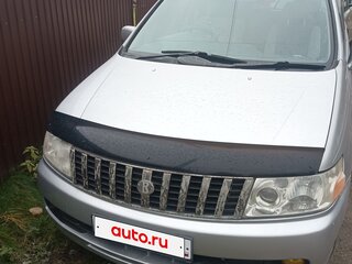 1999 Nissan Bassara, серебристый, 1100000 рублей, вид 1