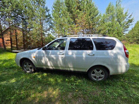 2011 Lada (ВАЗ) Priora I, белый, 430000 рублей - вид 6