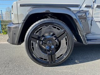 2026 Mercedes-Benz G-Класс AMG Brabus 900 Rocket Edition II (W465) Рестайлинг, серый, 105000000 рублей, вид 3