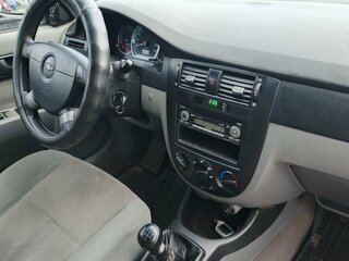 2007 Chevrolet Lacetti I, серебристый, 267000 рублей, вид 3
