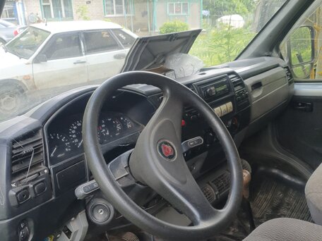 2007 ГАЗ Соболь (2752), серебристый, 140000 рублей, вид 1
