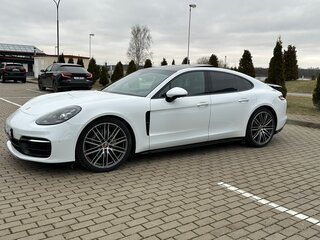 2021 Porsche Panamera II Рестайлинг, белый, 6450000 рублей, вид 2